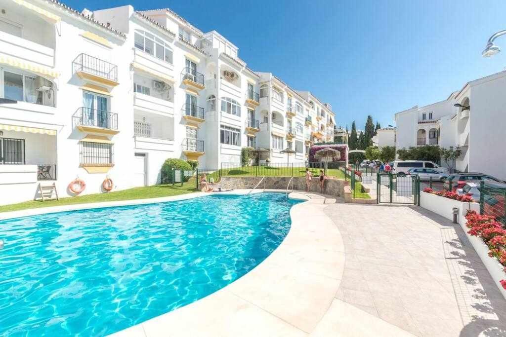 Casablanca 3 Apartamento Con Vistas Al Mar Fuengirola Exterior foto